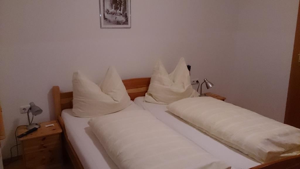 Gasthof Zum Goldenen Pflug Amstetten Phòng bức ảnh