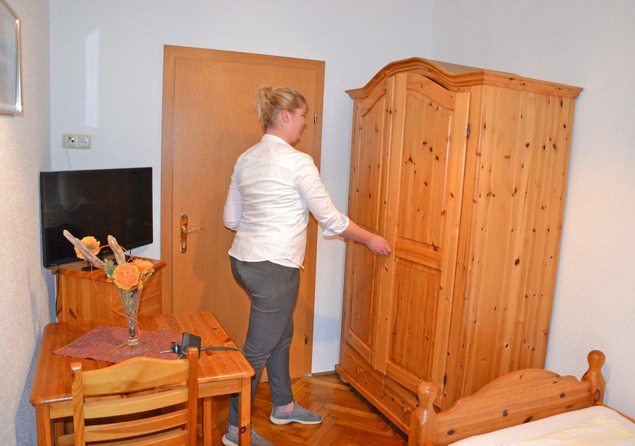 Gasthof Zum Goldenen Pflug Amstetten Ngoại thất bức ảnh