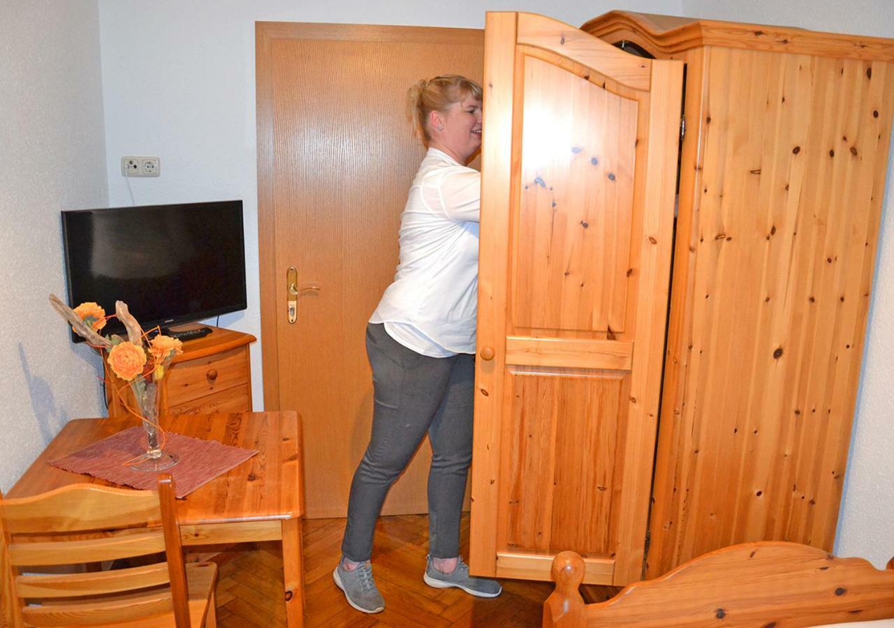 Gasthof Zum Goldenen Pflug Amstetten Ngoại thất bức ảnh